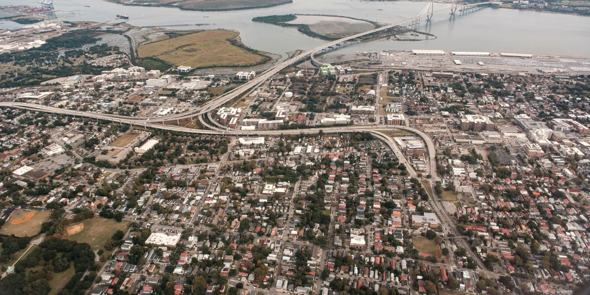 The Charleston peninsula and its harbor from the air