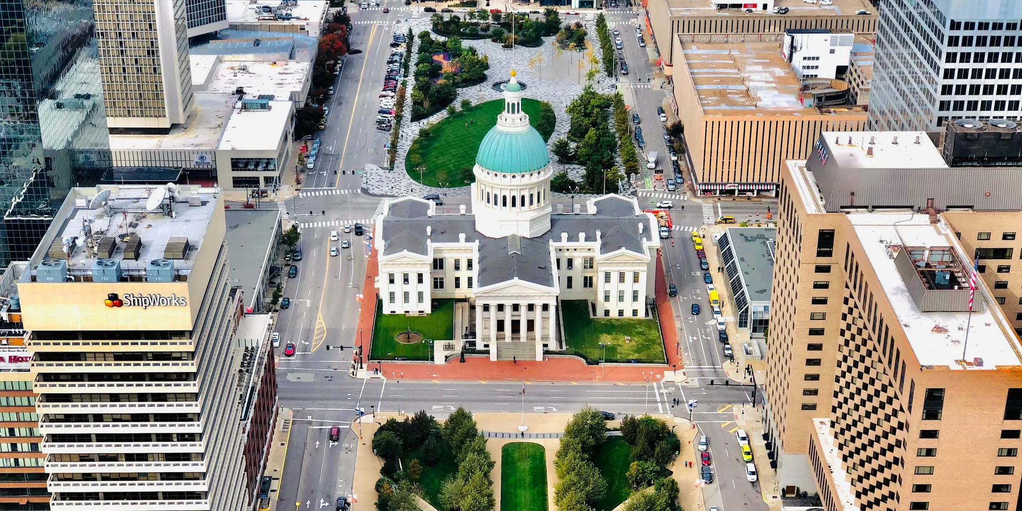 The Old Courthouse in downtown St. Louis, seen from above Kiener Plaza